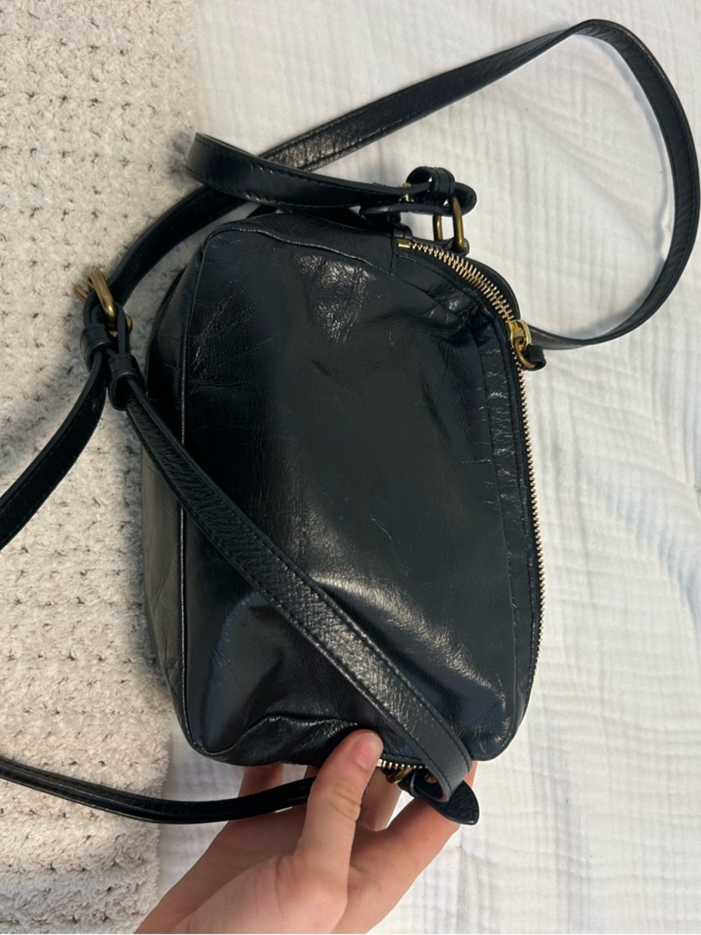Isabel Marant Black Patent Camera Crossbody with Gold Hardware - Picture 4 of 4